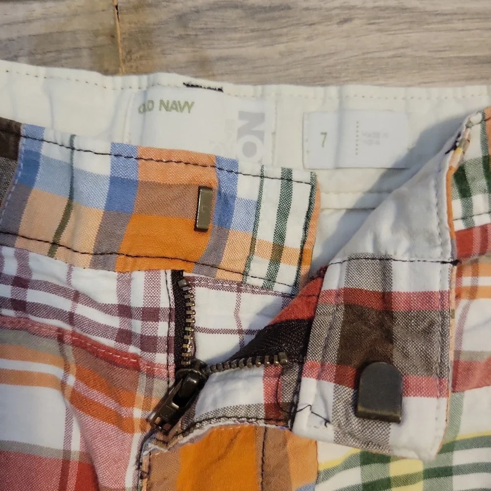 Old Navy Patchwork Plaid Chino Shorts Boys 7 Preppy Plaid Summer 8